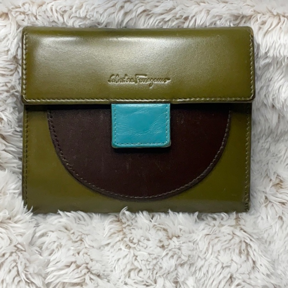 Salvatore Ferragamo Wallet Rare Color Way EUC